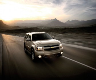 Tahoe Front View Moving Wallpaper